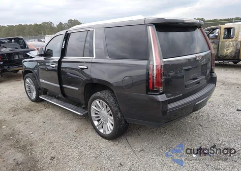 2016 Cadillac Escalade Platinum z USA, uszkodzony, nr VIN 1GYS4DKJ9GR107901